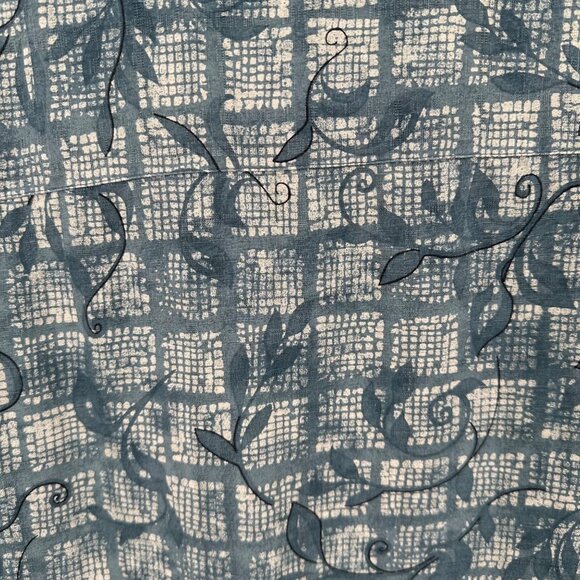 Claiborne Mens Blue & White 100% Silk Button-Up Short Sleeve Shirt L - Picture 4 of 10